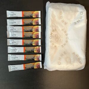 Arbonne makeup bag + (8) fizz sticks